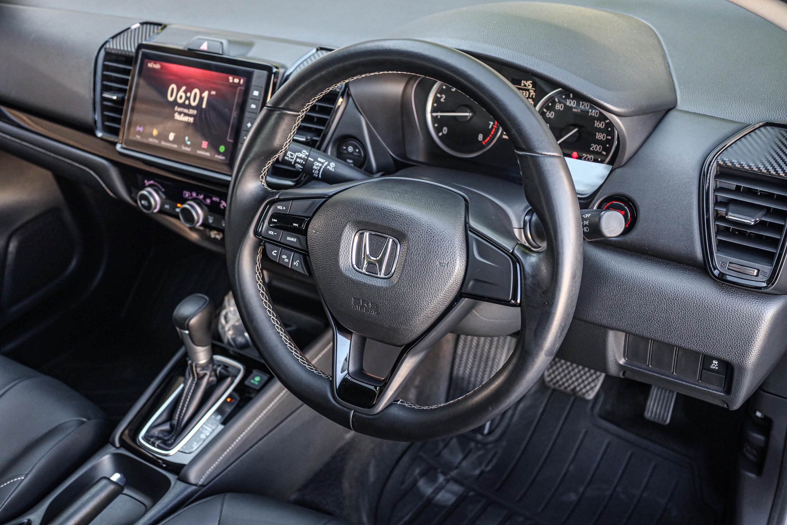 Honda City Hatchback 1.0 Turbo SV PF-รถบ้านมือสอง